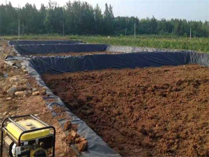 土(tu)工膜在治理(lǐ)領域中的地(di)位