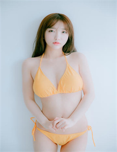 王佳怡