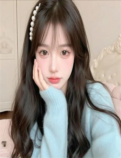 表演艺术解析：假发魔女的群像表演的整体效果与个体特色 感受表演的情感力量