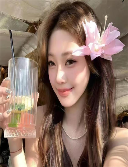 《旭化成》媒体评价：主流媒体观点与专业影评解读